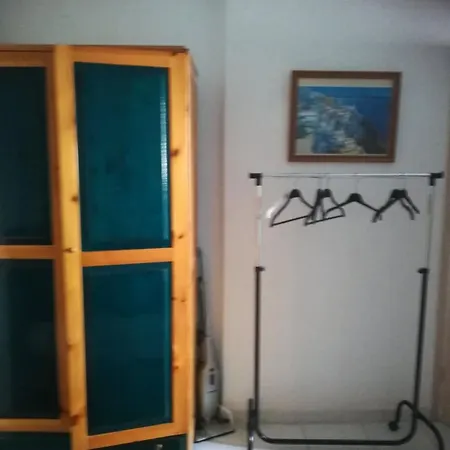 Utopia דירה *